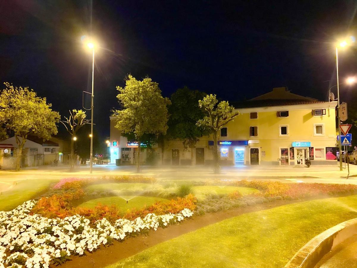 Parentium Loft Center Square Apartment Poreč Exterior foto